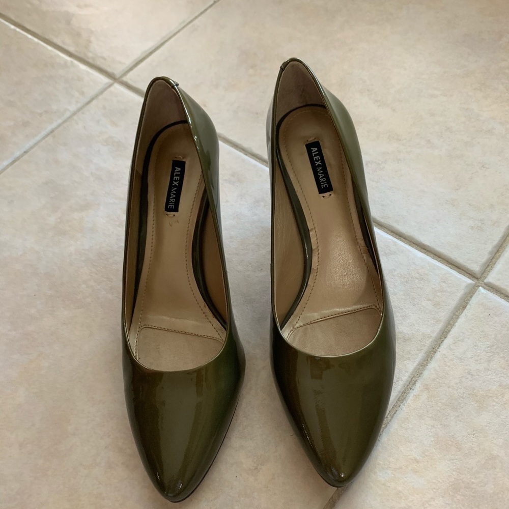 Alex Marie size 7.5 woman heels